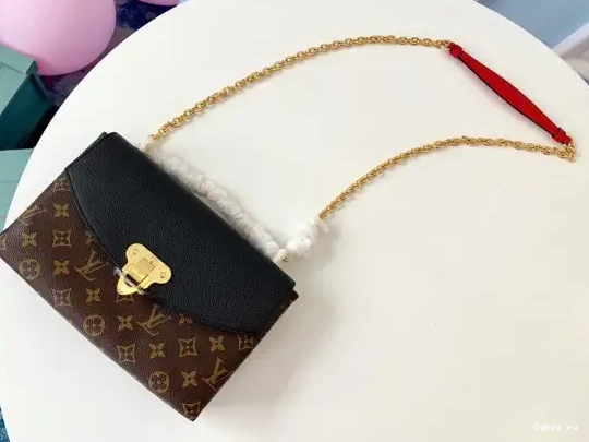 VUITTON LOUIS SAINT-PLACIDE 0628